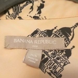 Sleeveless Eiffel tower button down
